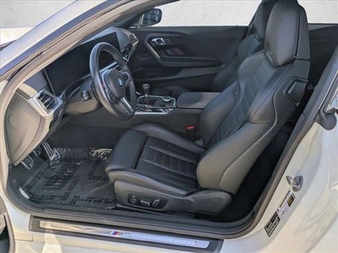 Used 2024 BMW M2 w/ Lighting Package image 17