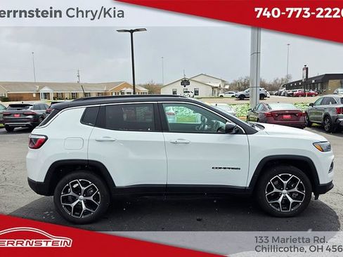 Used 2024 Jeep Compass Limited image 27