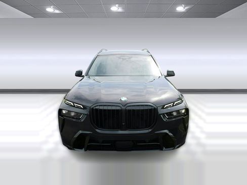 Used 2026 BMW X7 xDrive40i w/ M Sport Package image 6