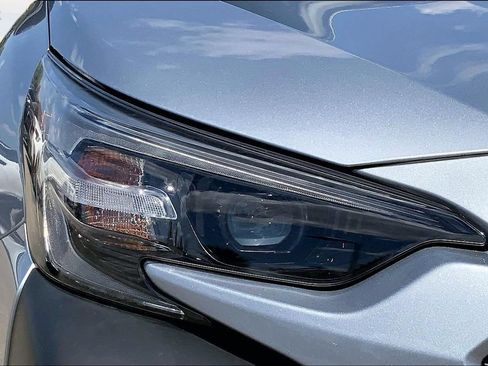 Used 2025 Subaru Outback Limited AWD/4WD image 31