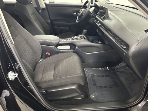 Certified 2024 Honda HR-V LX image 13