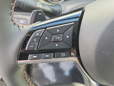 New 2025 Nissan Altima 2.5 SR image 7