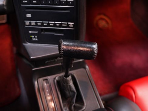 Used 1993 Cadillac Allante image 38