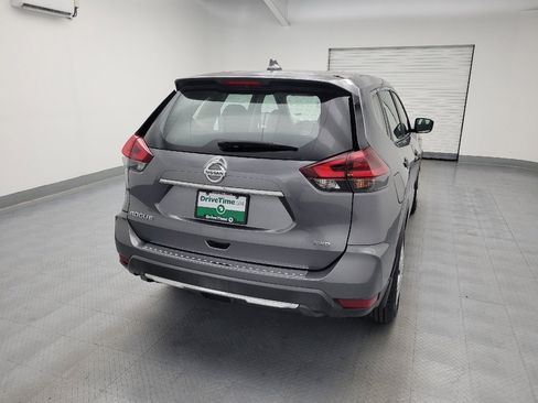 Used 2019 Nissan Rogue S AWD/4WD image 7