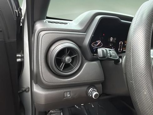 Used 2024 Chevrolet Colorado Trail Boss w/ Technology Package AWD/4WD image 22