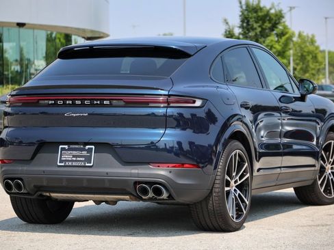 Certified 2026 Porsche Cayenne Coupe AWD/4WD image 16