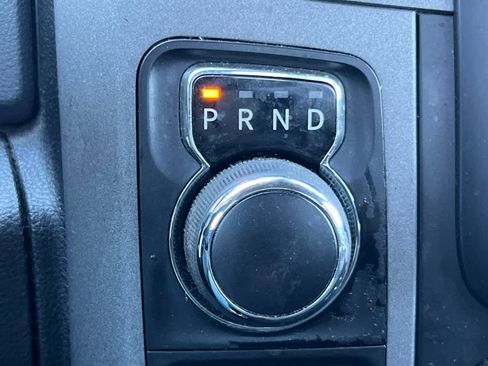 Used 2018 RAM 1500 Express image 21