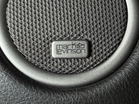 Used 2007 Lexus SC 430 Convertible RWD image 23