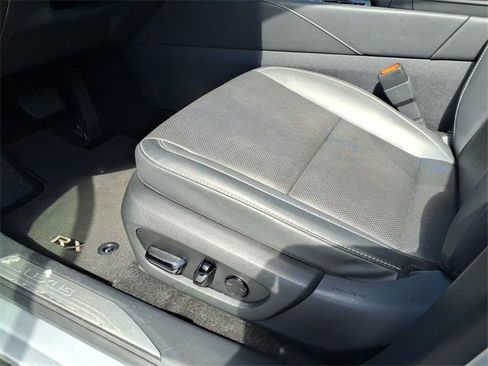 Used 2023 Lexus RX 350 Premium image 15