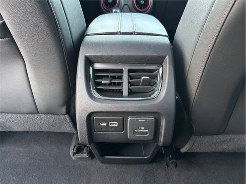 Used 2019 Chevrolet Blazer RS w/ Sun and Wheels Package image 37