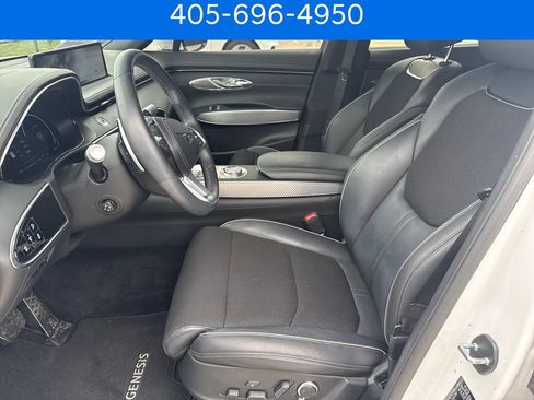 Used 2025 Genesis GV70 2.5T w/ Sport Prestige Package AWD/4WD image 16