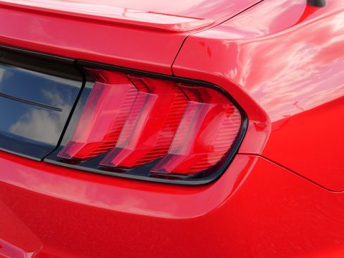 Used 2020 Ford Mustang Premium RWD image 17