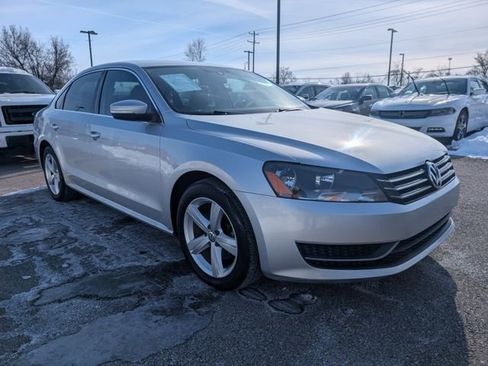 Used 2013 Volkswagen Passat 2.5 SE image 1