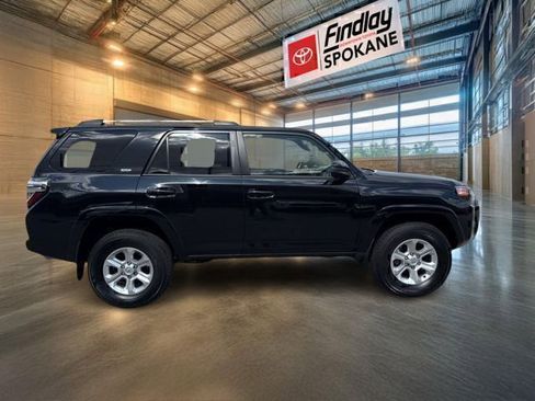 Certified 2024 Toyota 4Runner SR5 AWD/4WD image 3
