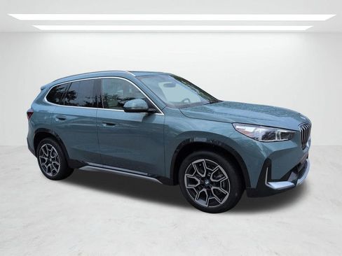 New 2026 BMW X1 xDrive28i w/ Convenience Package AWD/4WD image 2