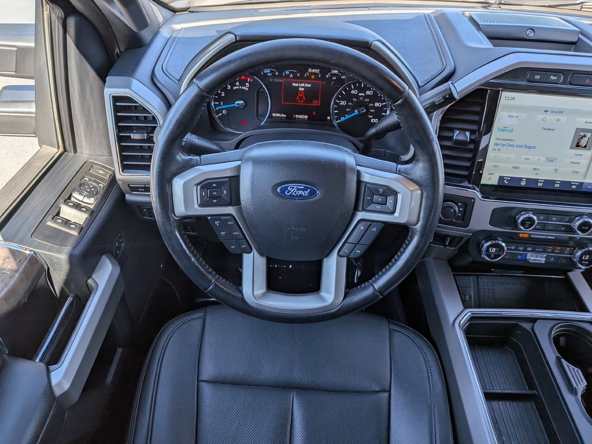 Certified 2022 Ford F250 Lariat w/ Lariat Ultimate Package AWD/4WD image 20