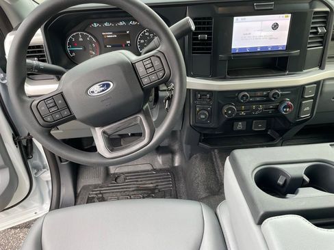 New 2025 Ford F350 XL w/ XL Chrome Package image 7