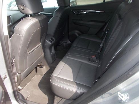 Used 2023 Buick Envision Essence image 13