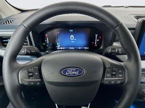 New 2026 Ford Maverick XLT AWD/4WD image 14