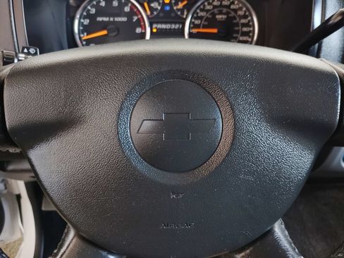 Used 2011 Chevrolet Colorado LT RWD image 24