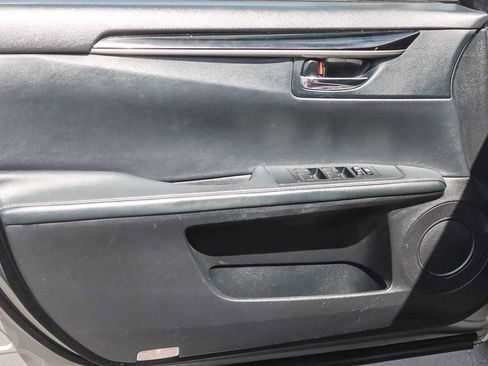 Used 2015 Lexus ES 350 image 19