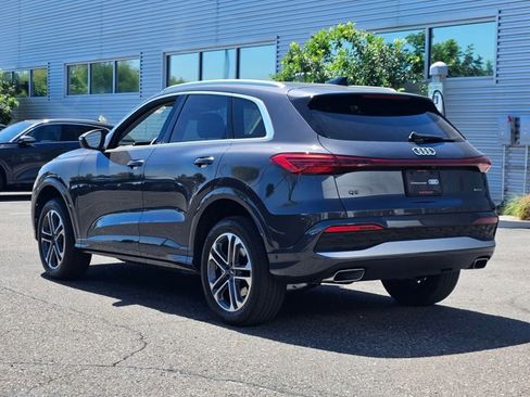 Certified 2025 Audi Q5 Premium w/ Convenience Package image 7