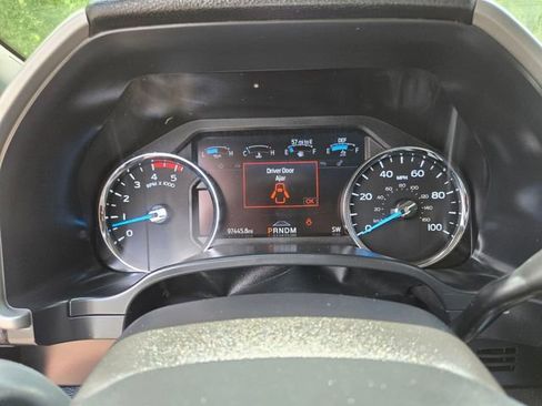 Used 2021 Ford F350 Lariat w/ Lariat Ultimate Package AWD/4WD image 32