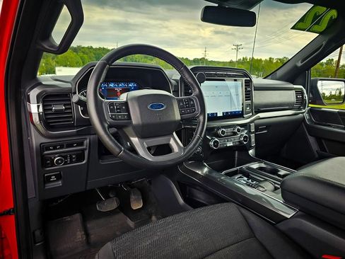 Used 2022 Ford F150 XLT w/ Equipment Group 302A High image 15