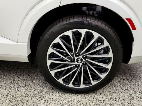 Used 2026 Hyundai Palisade Calligraphy FWD image 9