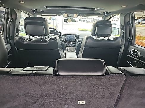 Certified 2021 Jeep Grand Cherokee Laredo X image 22