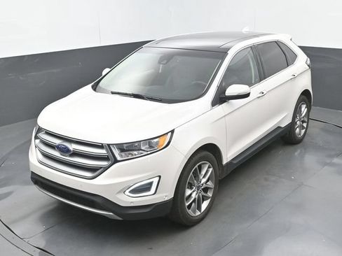 Used 2015 Ford Edge Titanium w/ Equipment Group 302A FWD image 16