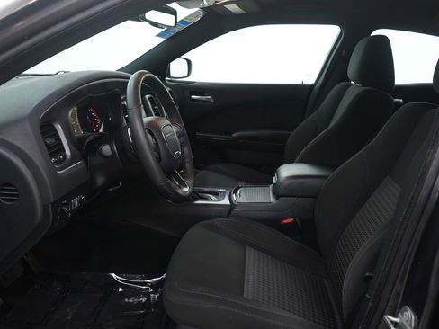 Used 2018 Dodge Charger GT w/ Blacktop Package image 15