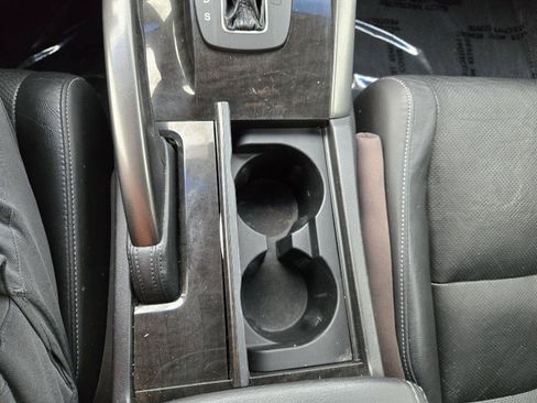 Used 2013 Acura TSX Sedan FWD image 35