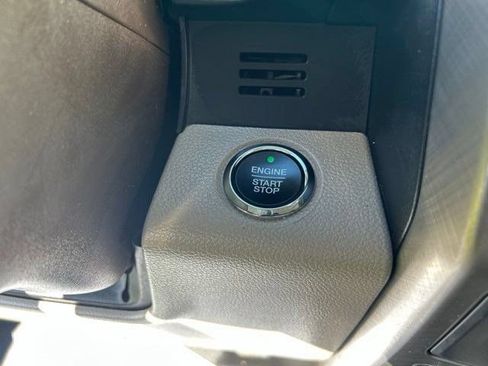 Used 2019 Ford F150 Limited AWD/4WD image 22