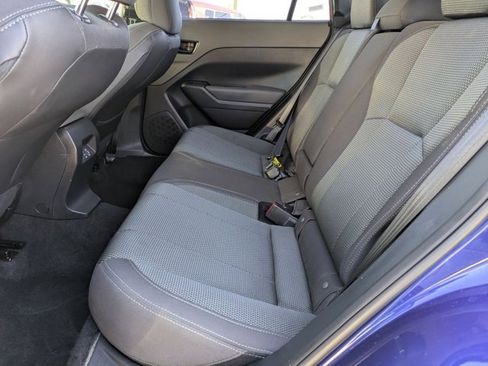 Used 2024 Subaru Crosstrek 2.0i Premium image 22