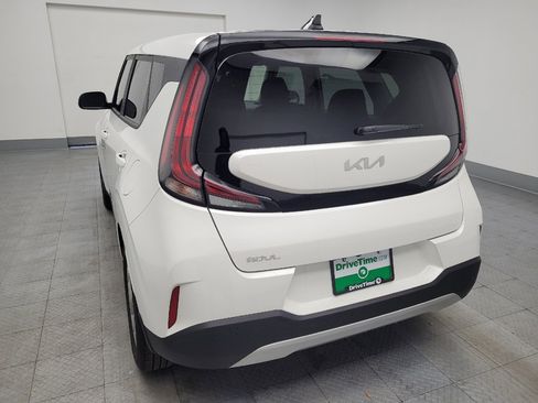 Used 2025 Kia Soul LX w/ LX Technology Package image 6