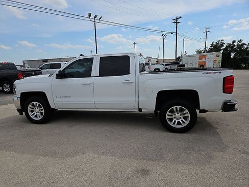 Used 2018 Chevrolet Silverado 1500 LT w/ All Star Edition AWD/4WD image 3