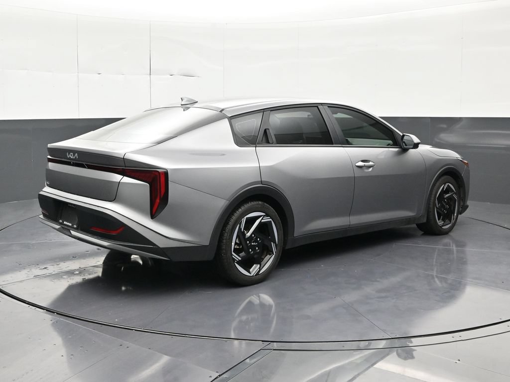 Used 2025 Kia K4 EX FWD image 5