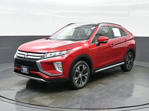 Used 2019 Mitsubishi Eclipse Cross SE image 2