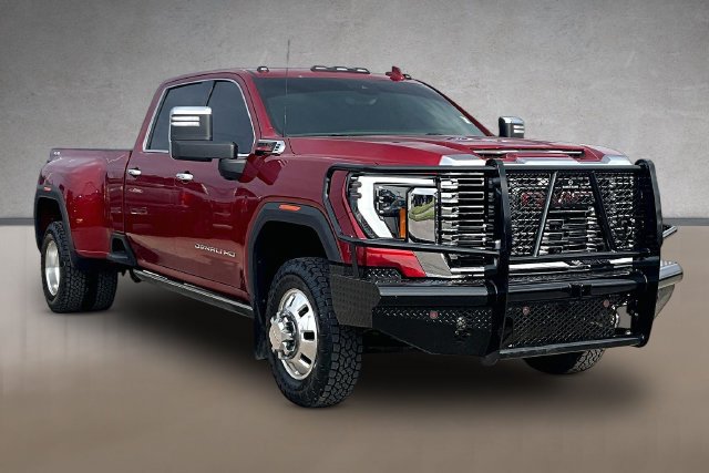 Used 2024 GMC Sierra 3500 Denali w/ Denali Reserve Package AWD/4WD image 10