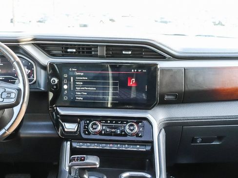 Used 2022 GMC Sierra 1500 Denali AWD/4WD image 15