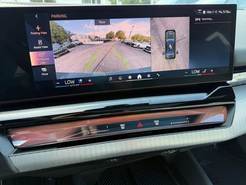 Certified 2026 BMW 550e xDrive AWD/4WD image 22