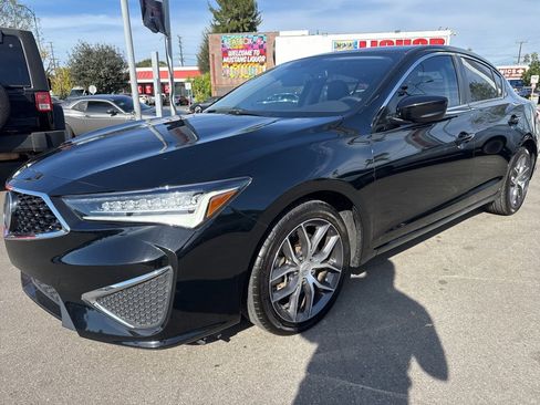 Used 2022 Acura ILX Premium Package image 2