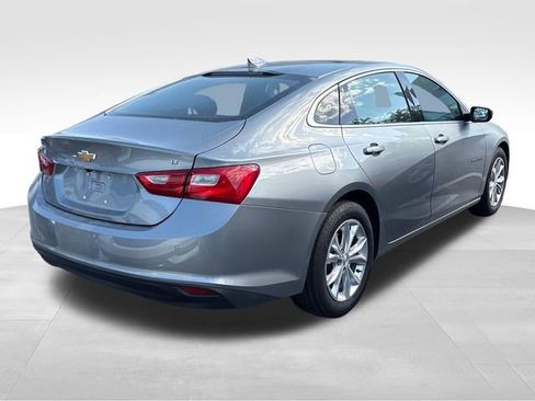 Used 2024 Chevrolet Malibu LT FWD image 3