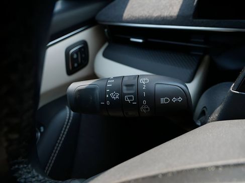 Used 2025 Ford Mustang Mach-E Premium AWD/4WD image 21