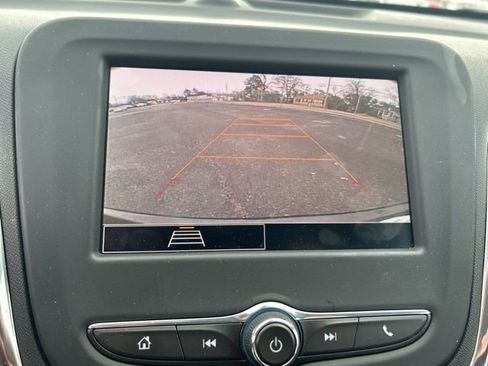 Used 2023 Chevrolet Equinox LT image 10