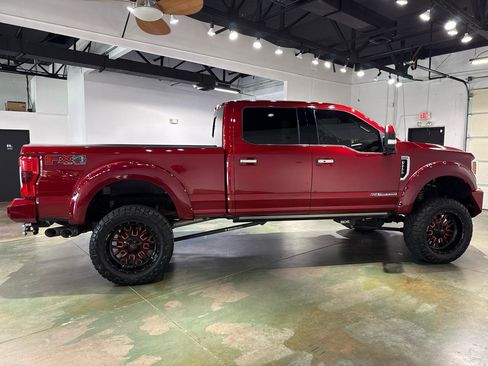 Used 2019 Ford F250 Limited w/ FX4 Off-Road Package AWD/4WD image 10