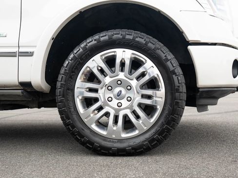 Used 2014 Ford F150 Platinum image 17