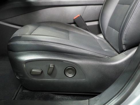 Used 2024 Chevrolet Blazer EV LT image 67