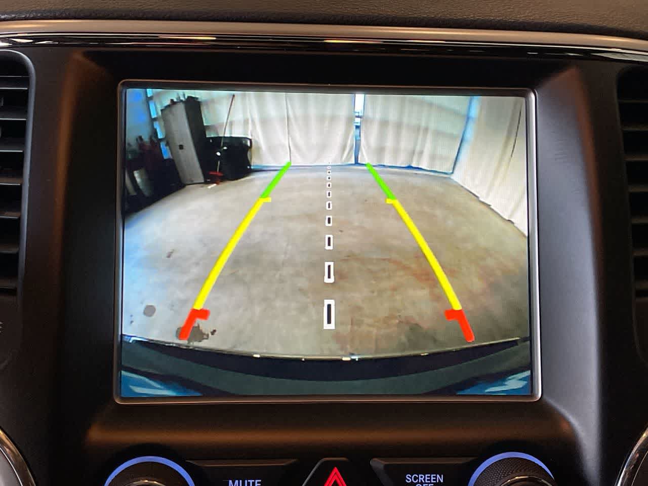 Used 2018 Jeep Grand Cherokee Limited AWD/4WD image 17